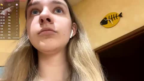 Dana online show from September 21, 2025, 4:41 pm