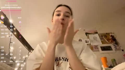 Dana online show from November 13, 2025, 9:14 pm