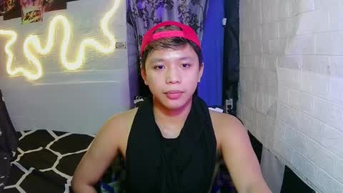 urasian chub online show from November 4, 2025, 8:30 pm