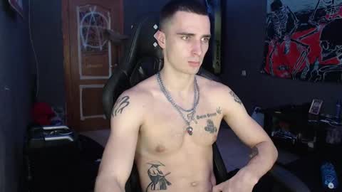 Eduar online show from November 10, 2025, 3:44 pm