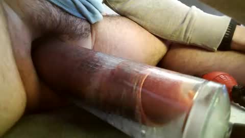 eduardo8inch online show from November 2, 2025, 9:06 pm