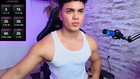 EDWARD CLARCK online show from April 19, 2026, 11:07 pm