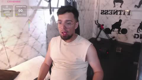 Eduardo online show from March 18, 2026, 3:31 am