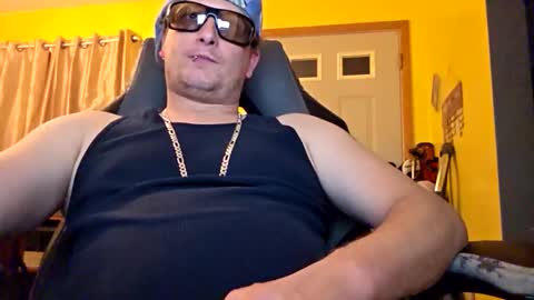 Snapshot of edwardaims_2please chatting on November 6, 2025, 2:56 am edwardaims_2please online show from November 6, 2025, 2:56 am