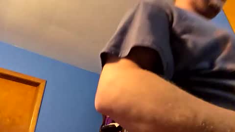 Snapshot of edwardaims_2please chatting on November 15, 2025, 5:42 pm edwardaims_2please online show from November 15, 2025, 5:42 pm