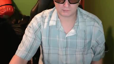 edwardaims_2please online show from March 25, 2026, 1:55 am