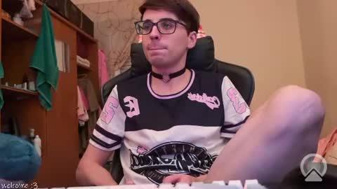 Alex online show from June 18, 2026, 9:41 pm