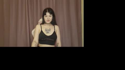 Snapshot of eee_uu chatting on October 26, 2025, 9:10 pm eee_uu online show from October 26, 2025, 9:10 pm