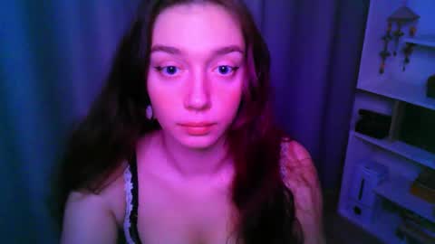 effie_balconii online show from November 8, 2025, 1:44 pm