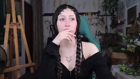 Snapshot of effiemeowley chatting on May 1, 2026, 11:59 am effiemeowley online show from May 1, 2026, 11:59 am