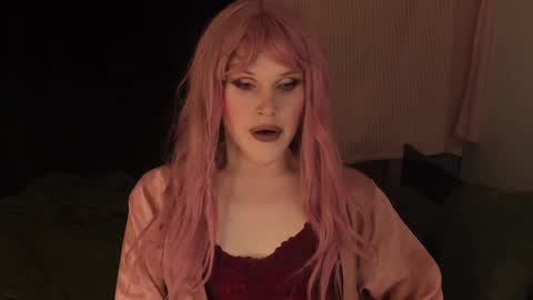 Effie Mur online show from December 2, 2024, 3:58 pm