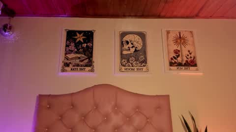 effy online show from March 17, 2026, 3:33 am