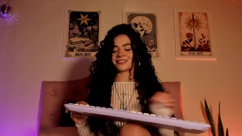 effy online show from April 2, 2026, 3:26 am