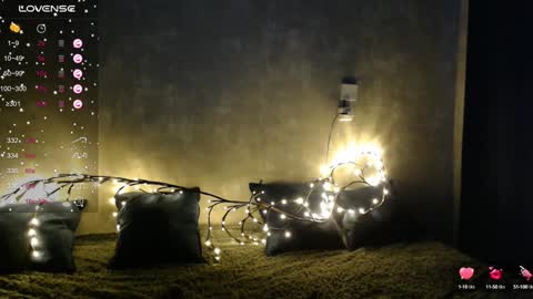 Snapshot of effy_gray chatting on January 13, 2025, 10:14 am Anna online show from January 13, 2025, 10:14 am