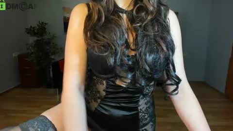 Effy Royse online show from July 14, 2026, 10:21 am