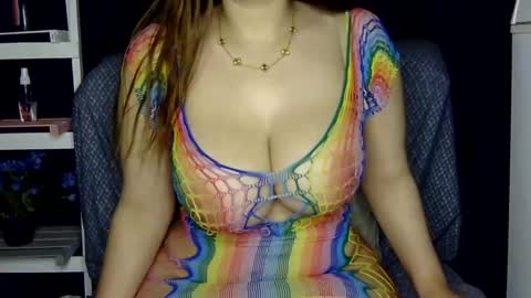 Snapshot of egyptian_mezze chatting on October 4, 2025, 10:52 pm Soso online show from October 4, 2025, 10:52 pm