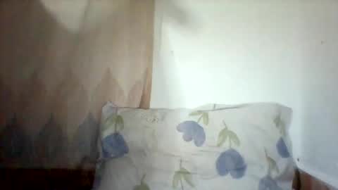 eileen_en online show from April 5, 2026, 9:01 pm