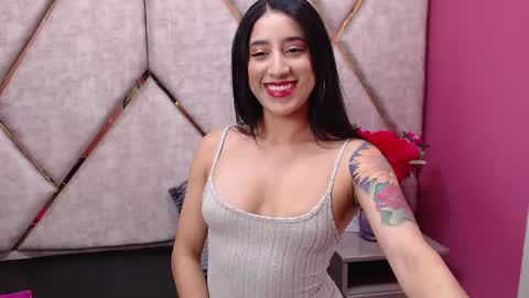 eimy_cutte online show from February 8, 2025, 5:18 pm