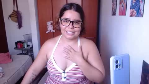 Snapshot of eimy_saenzz chatting on January 17, 2026, 6:11 pm eimy_saenzz online show from January 17, 2026, 6:11 pm