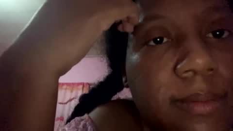 Eirondra Valeen online show from November 2, 2025, 2:58 am