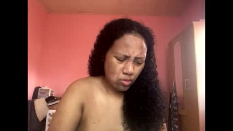 Eirondra Valeen online show from February 9, 2026, 10:52 am