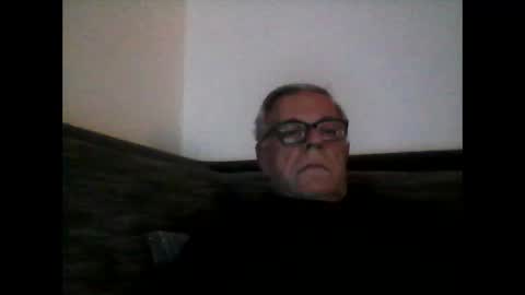 eisbaer1957 online show from January 25, 2025, 8:42 pm