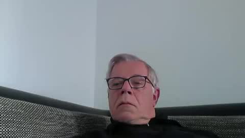 eisbaer1957 online show from March 2, 2025, 8:48 am