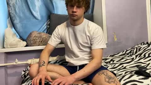 Eitan online show from April 21, 2026, 11:05 am