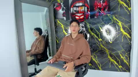 Snapshot of eithan__boy chatting on March 1, 2026, 11:45 am Eithan online show from March 1, 2026, 11:45 am