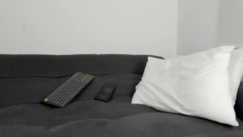 EITHAN CONOR online show from November 23, 2025, 12:32 am