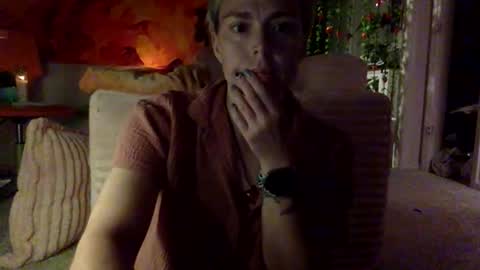 ejrabloom online show from March 11, 2026, 8:42 am