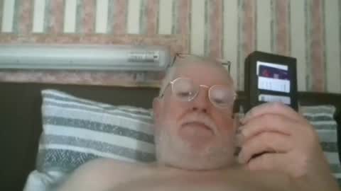 eketman1964 online show from March 6, 2026, 9:06 am