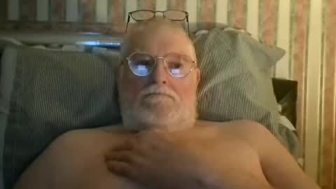 eketman1964 online show from March 18, 2026, 12:03 am