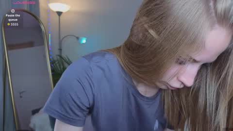 please read my bio there is information about private shows and about my personality online show from April 25, 2026, 10:07 am