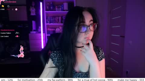 If you like it when I meow give me a thumbs up online show from June 23, 2026, 11:08 am