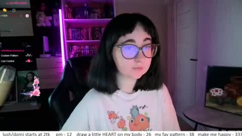 If you like it when I meow give me a thumbs up online show from July 23, 2026, 1:42 pm