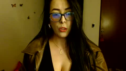 ela_3611 online show from July 24, 2026, 3:37 am
