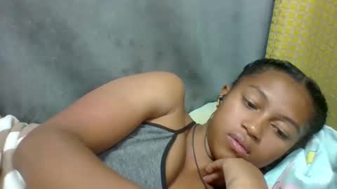 elaliealdy online show from November 3, 2025, 6:47 am