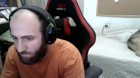 elamordeyuli online show from May 23, 2026, 12:31 pm