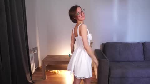 ELA 3 online show from September 13, 2025, 6:13 am