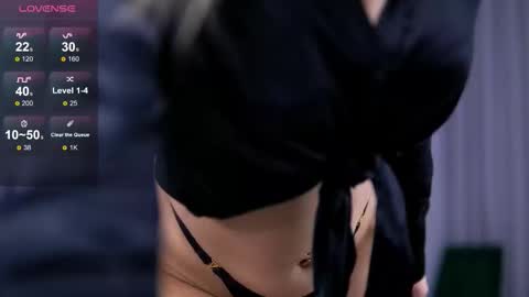 elarashine online show from November 27, 2025, 7:38 pm