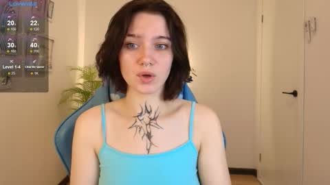 elastikiss online show from November 22, 2025, 2:32 am