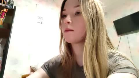 MIa online show from February 10, 2026, 11:36 am