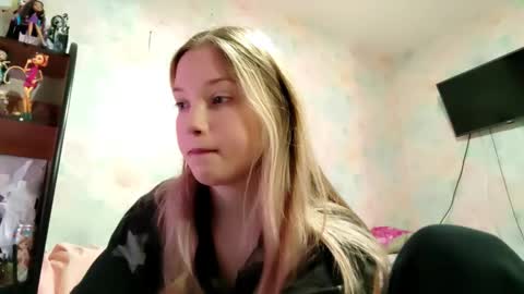 MIa online show from March 2, 2026, 8:54 am