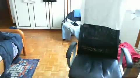 Snapshot of elbasca chatting on July 21, 2026, 11:01 am elbasca online show from July 21, 2026, 11:01 am