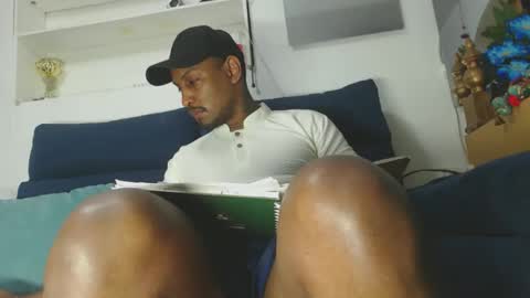 elcaballeroblack online show from March 13, 2026, 3:24 am