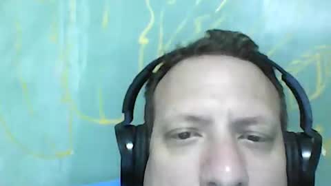 elcamello6 online show from October 21, 2025, 7:31 am