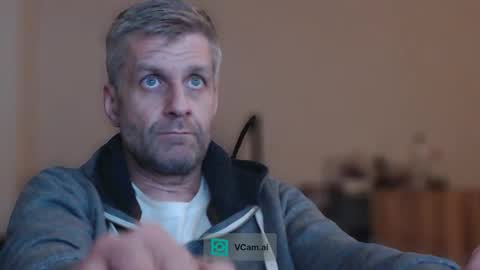 Snapshot of elculiador2207 chatting on November 19, 2025, 12:21 am Timm online show from November 19, 2025, 12:21 am