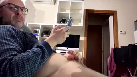 Eldiablo844 online show from November 14, 2025, 9:57 pm