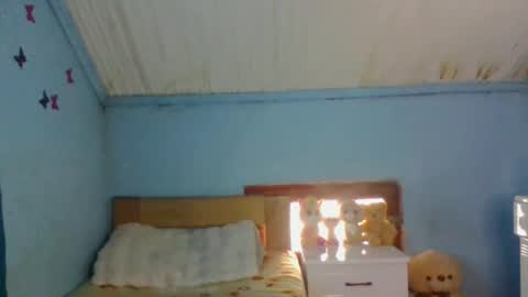 eldie69 online show from November 12, 2025, 12:49 pm